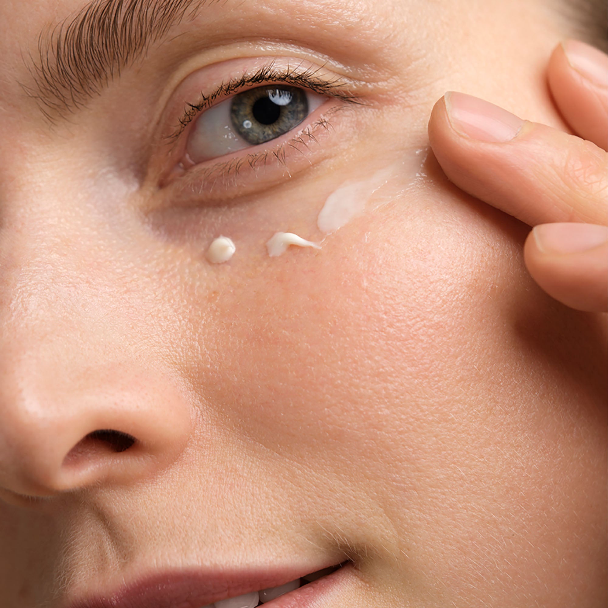 *Wrinkle Resist Eye Cream - Madara
