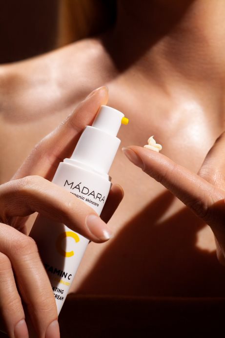 Vitamin C Illuminating Recovery cream - Madara